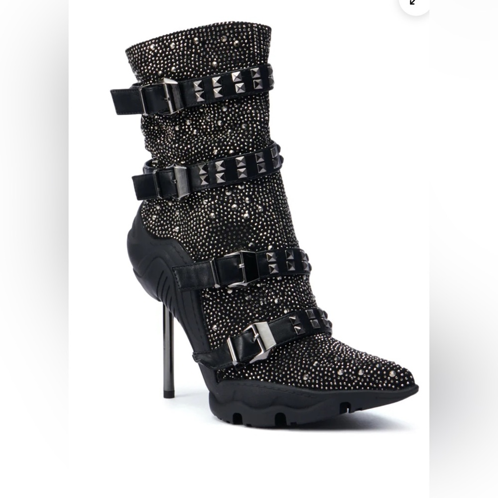 AZALEA WANG EMBELLISHED BOOTIE IN BLACK - 9